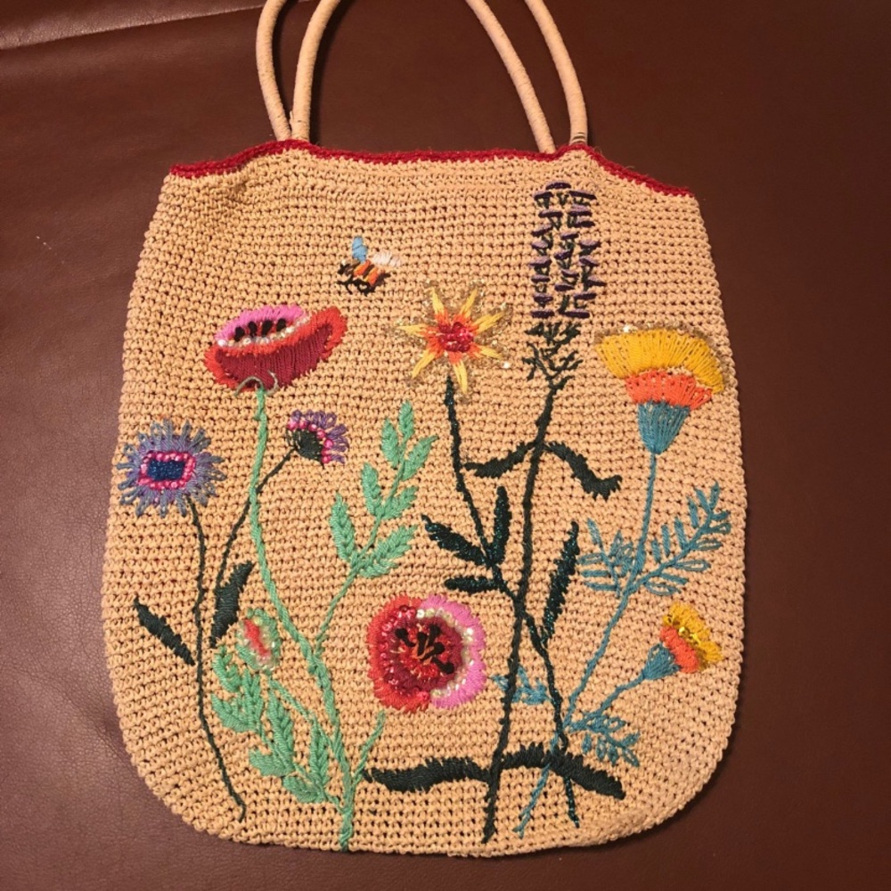 Vintage Petro Zillio Hand Sewn Embroidered Sequined Bag
